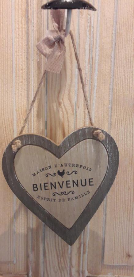 Les Tilleuls Saint-Jean-d'Avelanne Buitenkant foto
